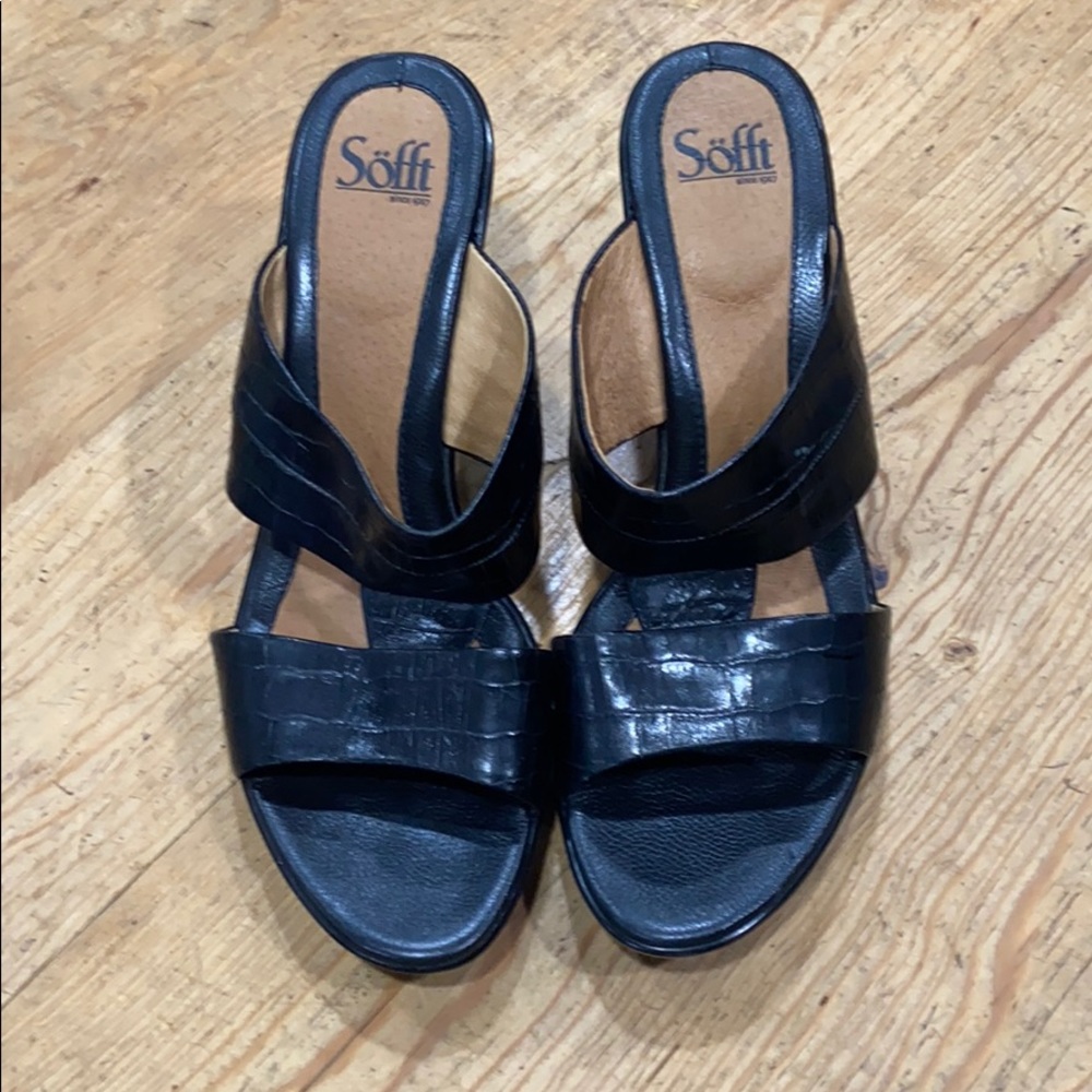 Black shoes